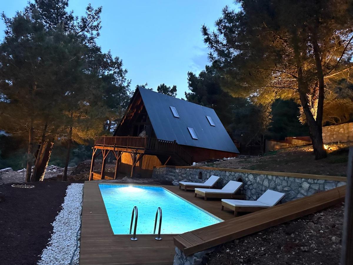 Panurlawoodenhouse Oezel Havuz& Sauna Mavi Esterno foto