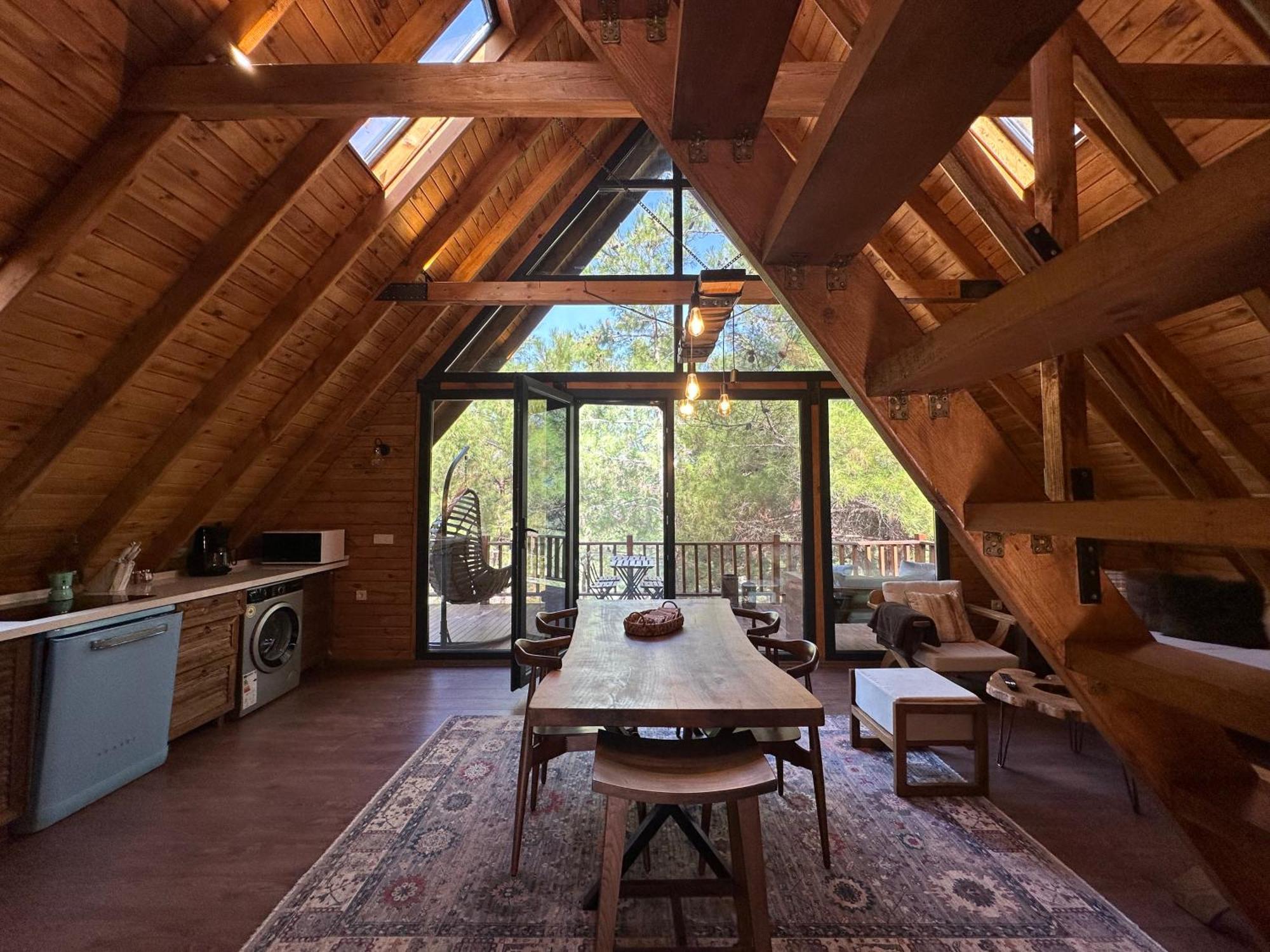Panurlawoodenhouse Oezel Havuz& Sauna Mavi Esterno foto