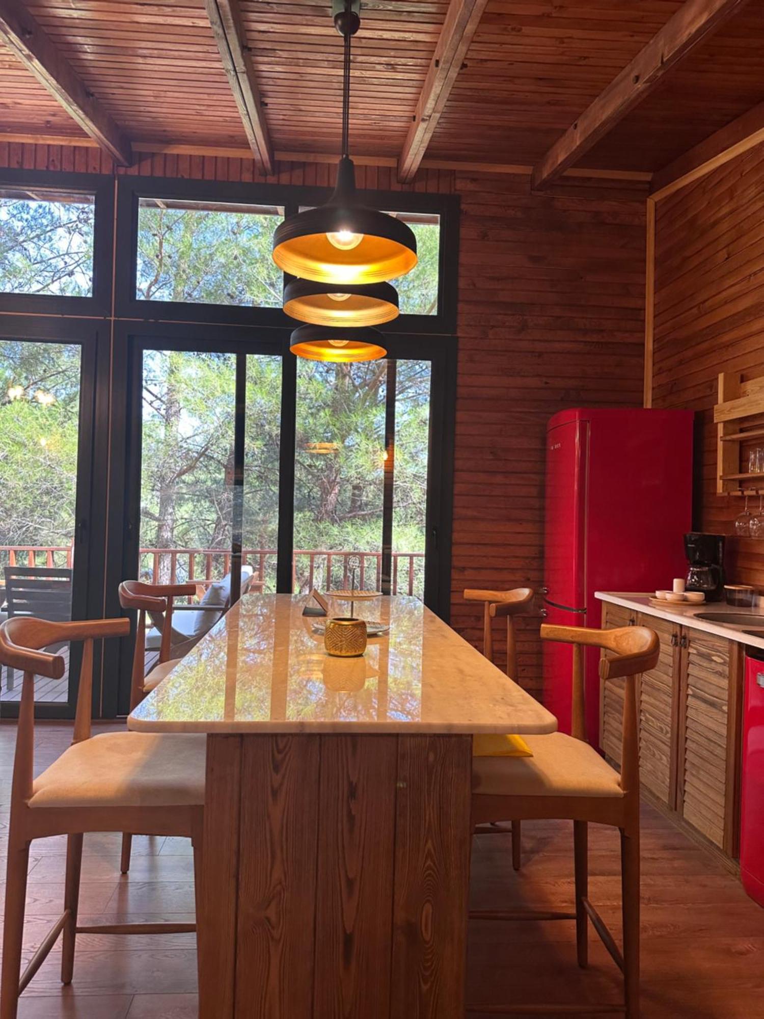 Panurlawoodenhouse Oezel Havuz& Sauna Mavi Esterno foto