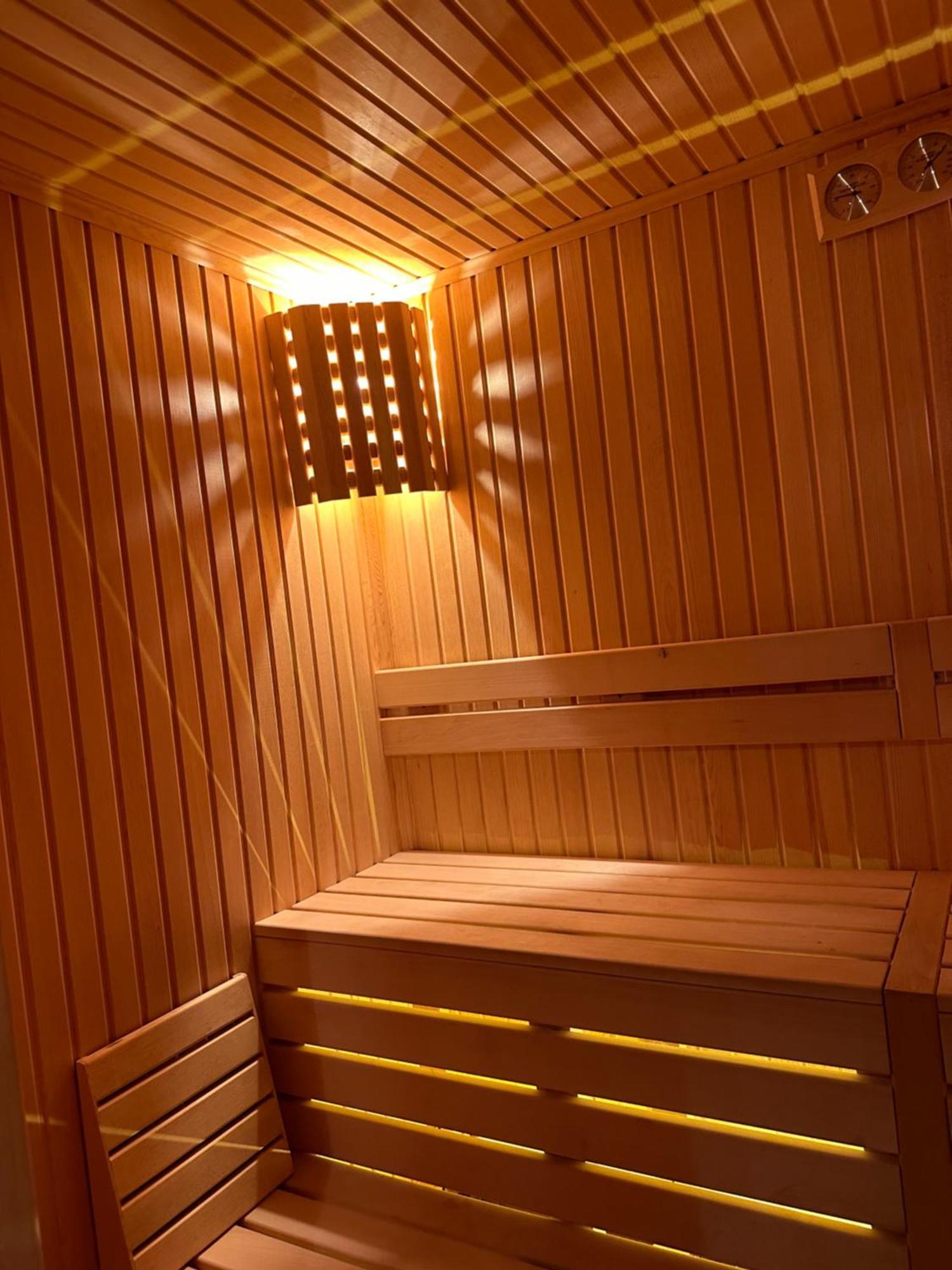 Panurlawoodenhouse Oezel Havuz& Sauna Mavi Esterno foto