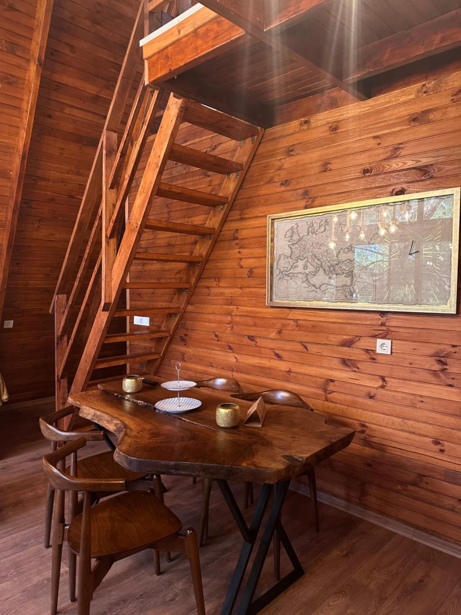Panurlawoodenhouse Oezel Havuz& Sauna Mavi Esterno foto